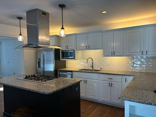 Foto del edificio - 2161 Chapel Hill Rd