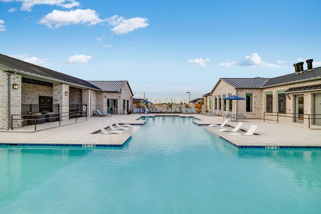 Yardly Cross Creek Meadows apartments — community photo - Yardly Cross Creek Meadows