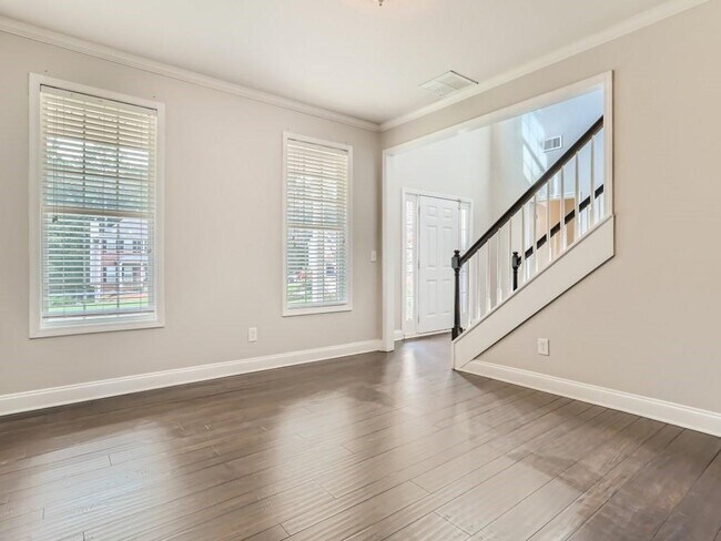 Building Photo - 30 Havenwood Ct