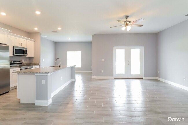 Building Photo - 302 Daffodil Lane, Poinciana, FL 34759