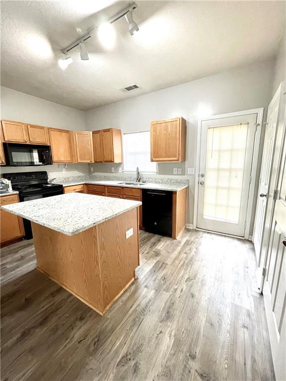 Building Photo - 2170 Del Lago Cir