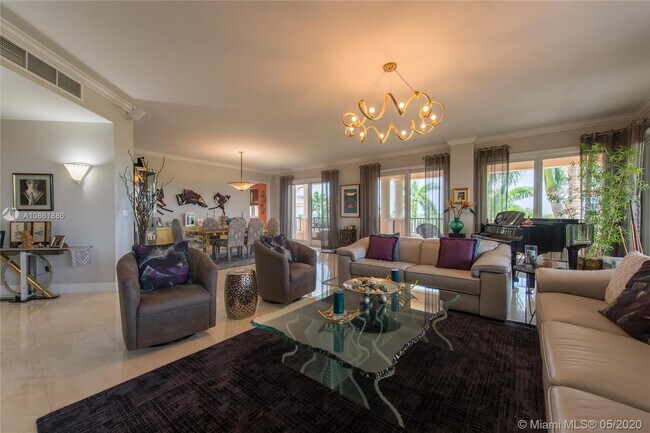 Building Photo - 13647 Deering Bay Dr