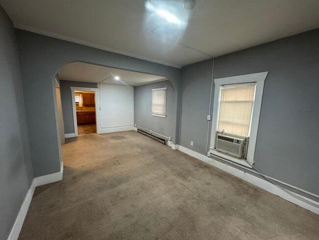 Building Photo - 216 Methow St