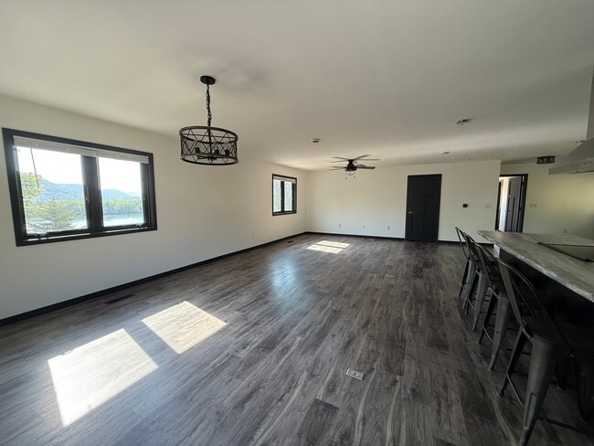 Foto del edificio - 24859 2nd St