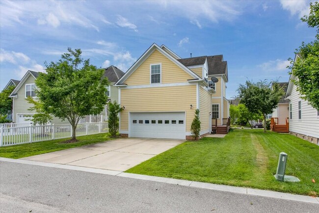 Building Photo - 3236 Conservancy Drive