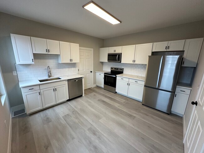 Foto del edificio - 2513 Shanmoor Ave
