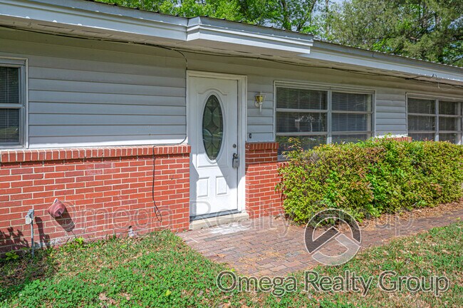 Foto del edificio - 1236 Karen Rd