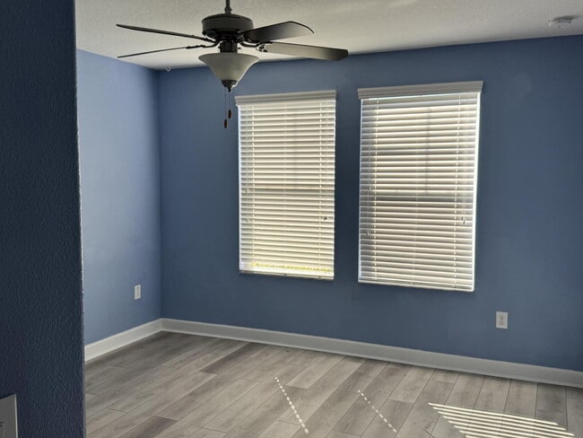 Building Photo - This ALMOST NEW South Carolina floorplan is available for rent and ready for immediate move in.