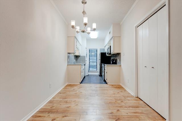 Foto del edificio - 4428 Harlanwood Dr