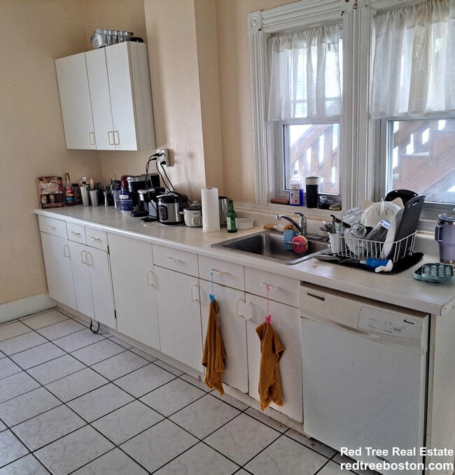 Photo - 3 Washburn Terrace Apartment