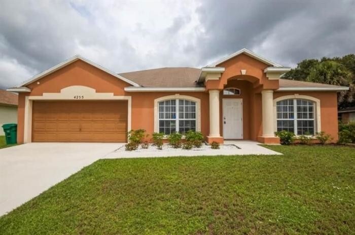 Primary Photo - 3 bedroom in Port Saint Lucie FL 34953