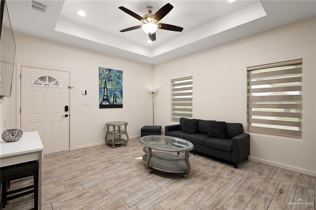Foto del edificio - 1101 W Sunset Valley St