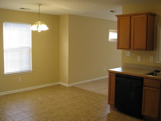 Building Photo - 3285 Royal Troon Dr