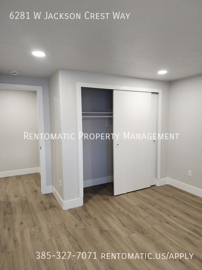 Foto del edificio - 6281 W Jackson Crst Wy