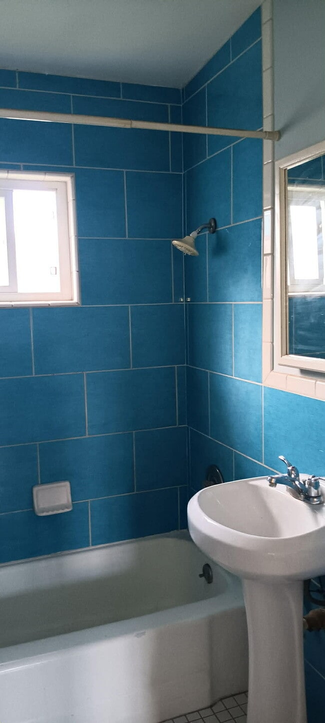 Foto del edificio - 194 Date Ave