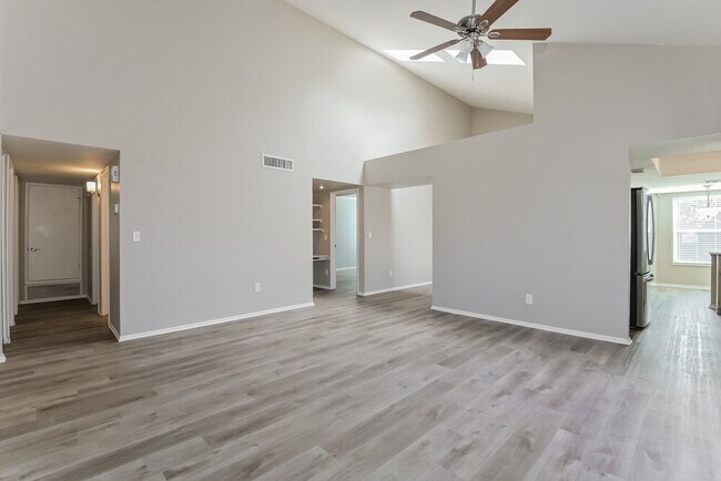 Foto del edificio - 10162 E Stella Rd