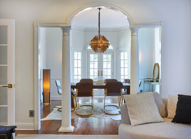 Building Photo - 48 Spring St