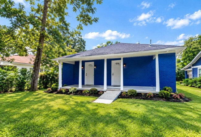 Photo - NEW LISTING - 3411 Bowen Ave, Section 8 Approved! Apartment