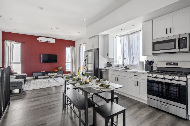 Photo - 3987 Dalton Ave (Los Angeles, CA)