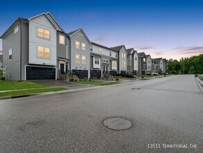 Building Photo - 13511 Territorial Cir N
