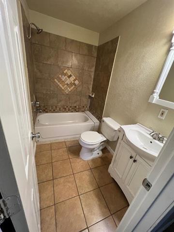 Building Photo - 102 Wayne St