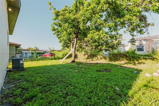 Foto del edificio - 4338 NW 24th Ave