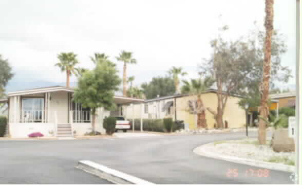 Building Photo - Hidden Sands Golf and Racquet Club