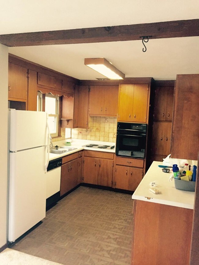 Building Photo - 8409 Santa Fe Ln