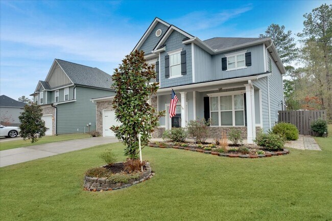 Building Photo - 1883 BEAUTIFUL HOME