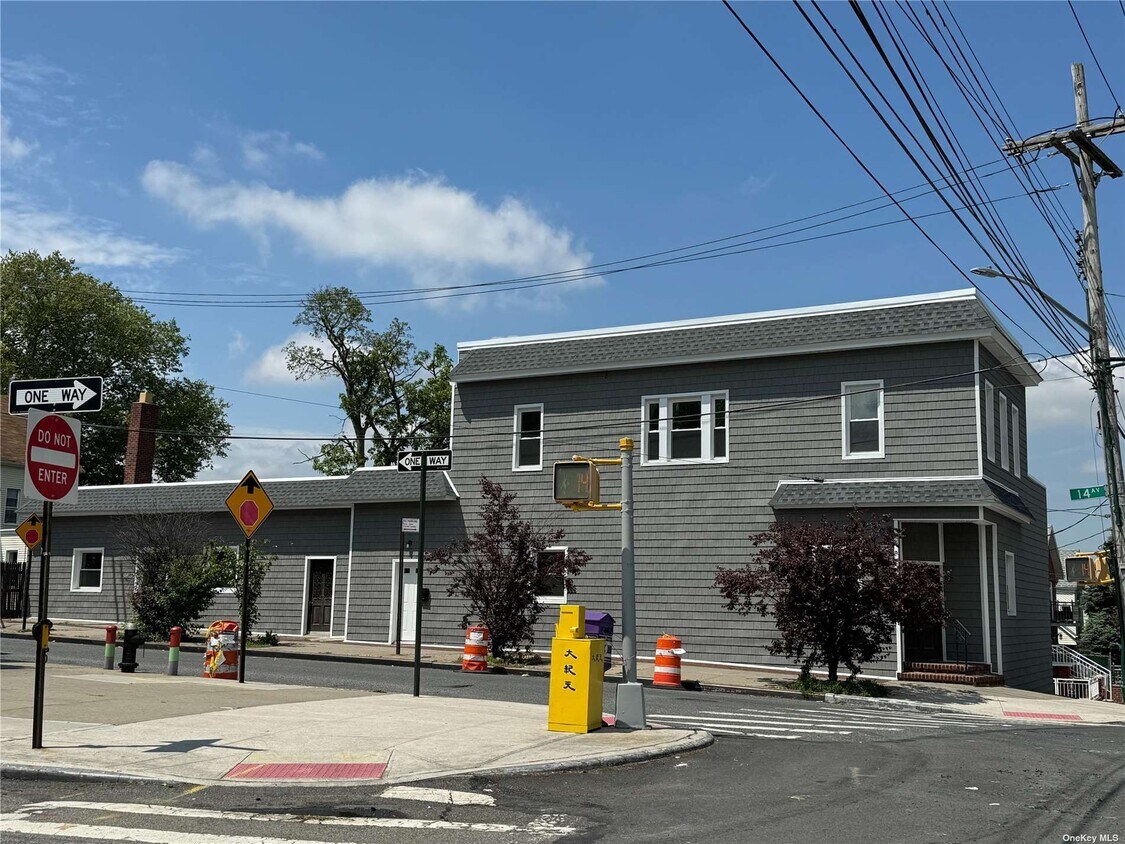 Foto del edificio - 13-46-46 127th St