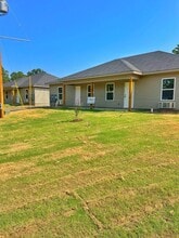 Building Photo - 2520 Hurricane Lake Rd