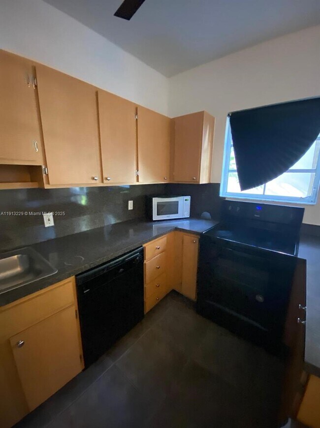 Foto del edificio - 1525 Pennsylvania Ave