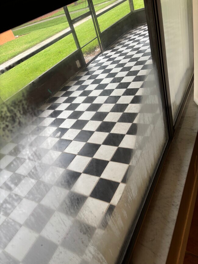 Foto del edificio - 11 Silver Park Cir