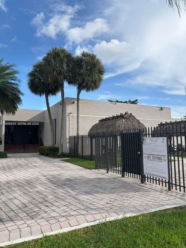 Building Photo - 8420 SW 133rd Avenue Rd