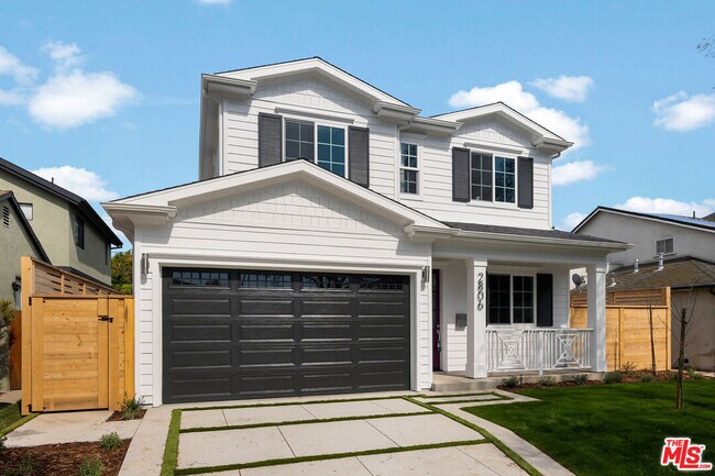 Foto del edificio - 2806 Barry Ave