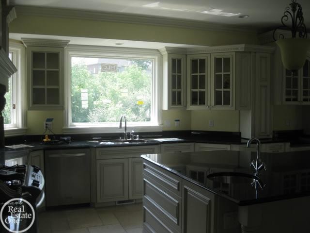Building Photo - 6625 Valley Forge Dr