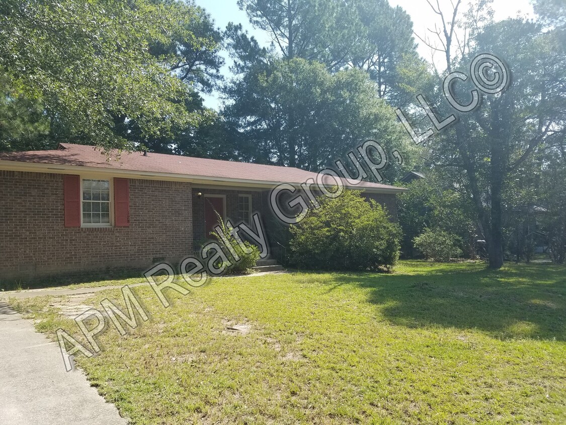 Primary Photo - Cozy Quail Creek Home