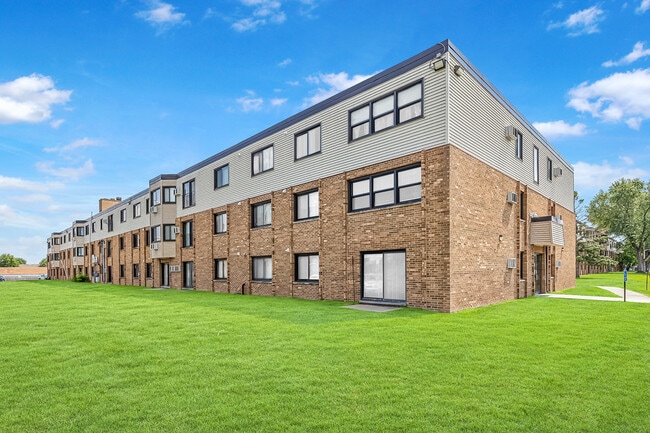 Building Photo - Ridgebrook Apartments