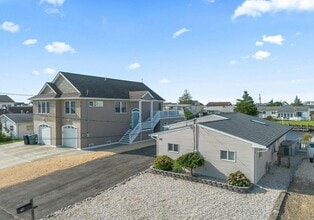 Building Photo - 25 W Mullica Rd