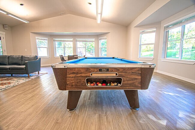 Foto del edificio - Troutdale Terrace