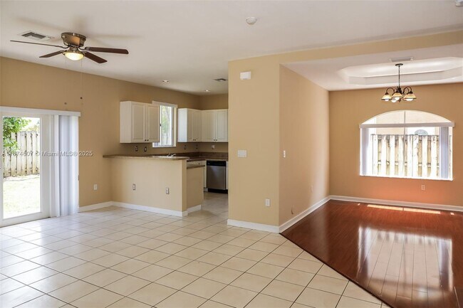 Foto del edificio - 15748 SW 141st St
