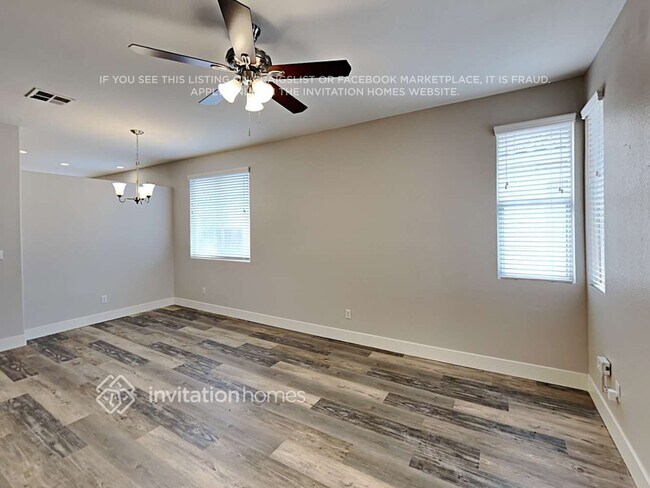 Foto del edificio - 9164 Briarthorne St