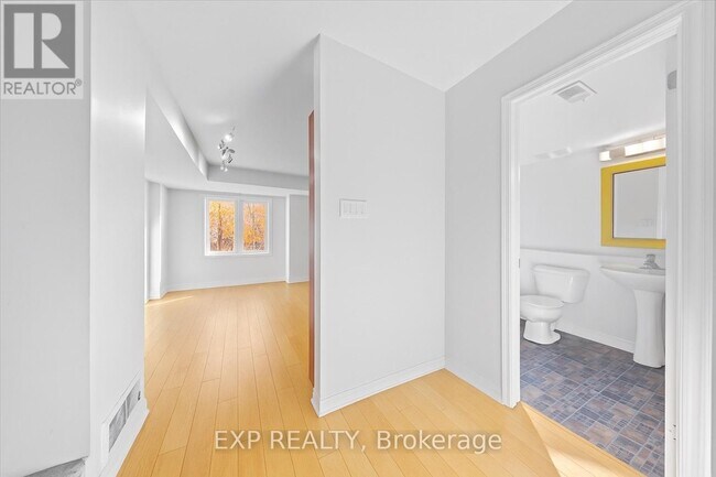 Photo du bâtiment - 69 Steele Park Private