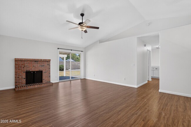 Foto del edificio - 1308 E Princeton Ave