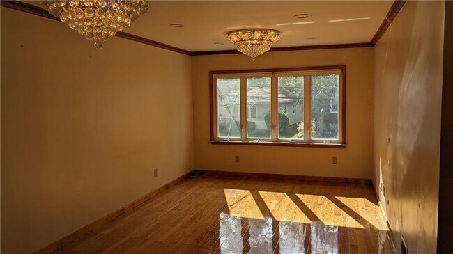 Foto del edificio - 185 Liberty Ave