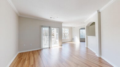 Interior Photo - Ridge at Blue Hills