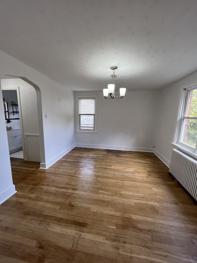 Dining room - 2867 Ardsley St