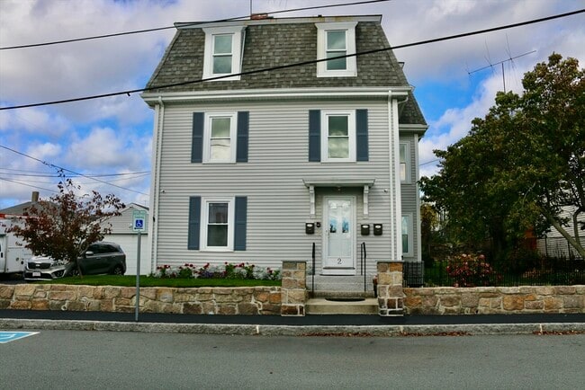 Foto del edificio - 2 Forest St