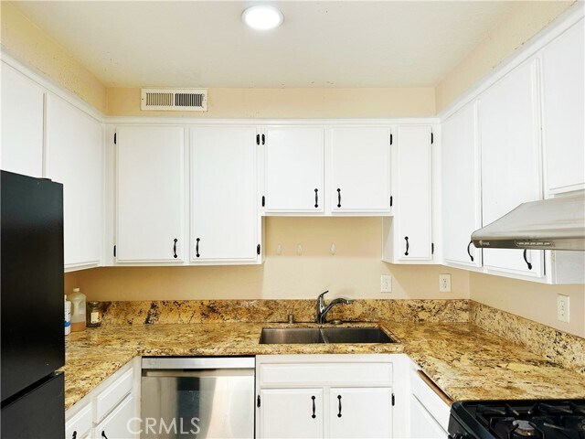 Building Photo - 1393 Cypress St