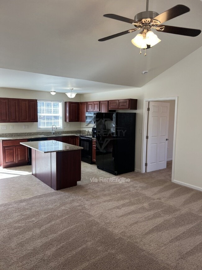 Building Photo - 8326 Quicks Way
